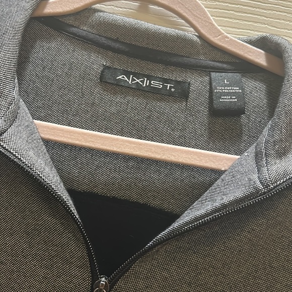 Men’s A[X]IST pullover - Picture 2 of 3